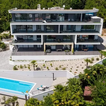 Apartament Zara *